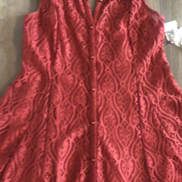 NWT ALTAR’D STATE MARSALA LACE COLLARED BUTTON UP DRESS W/ OPEN BASK SIZE SMALL - Picture 4 of 9